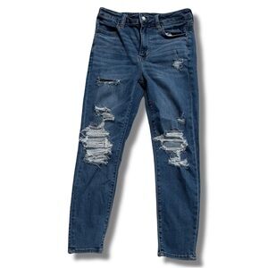 American Eagle Next Level Stretch Distressed Jeans – Size 4 Extra Short |